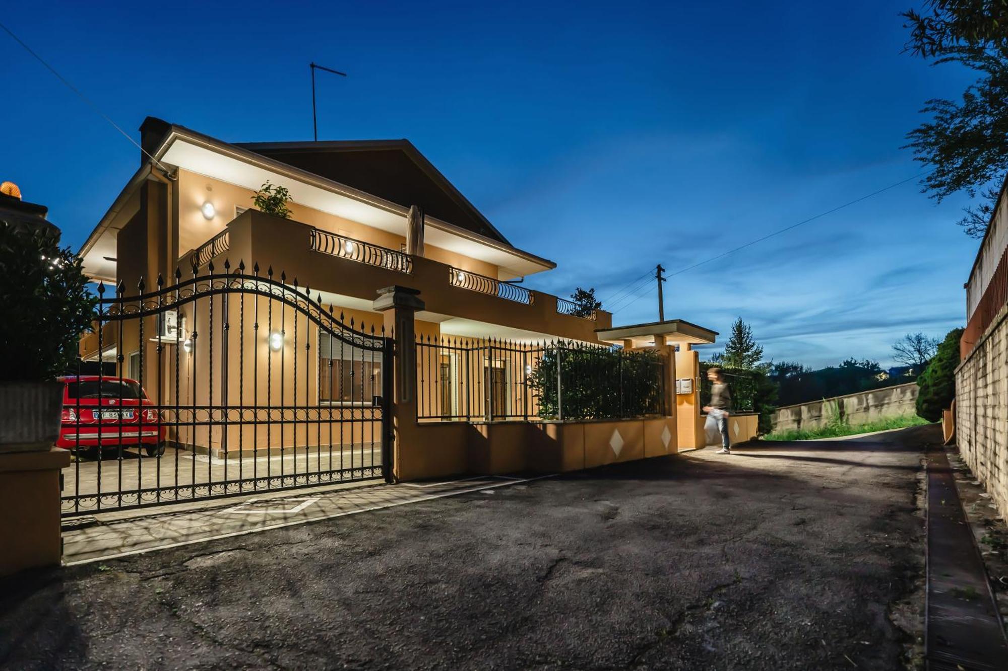 B&B La Perla Фрозиноне Екстериор снимка